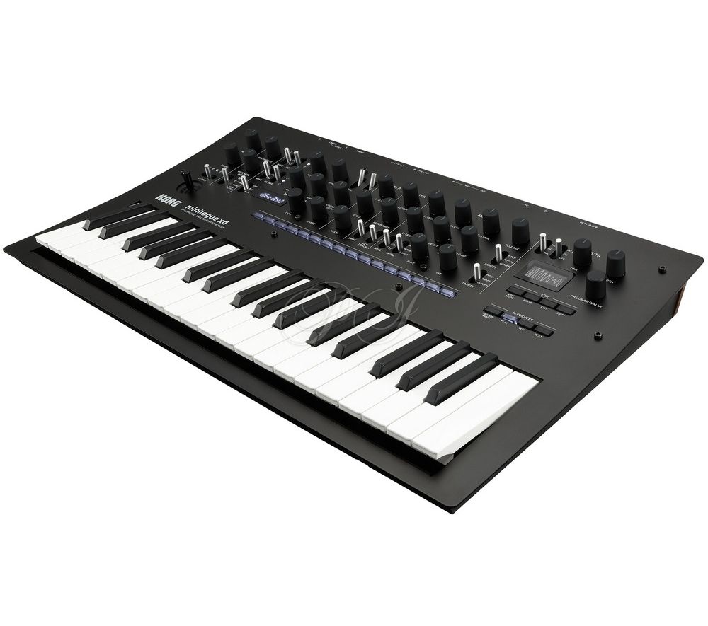 Синтезатор Korg Minilogue XD