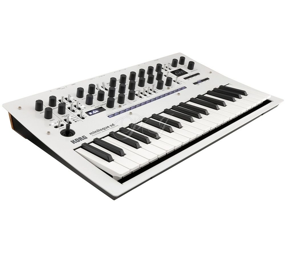 Синтезатор Korg Minilogue XD