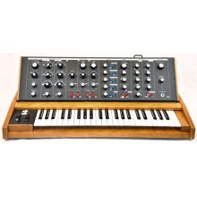 Синтезатор Moog Minimoog Voyager Old School